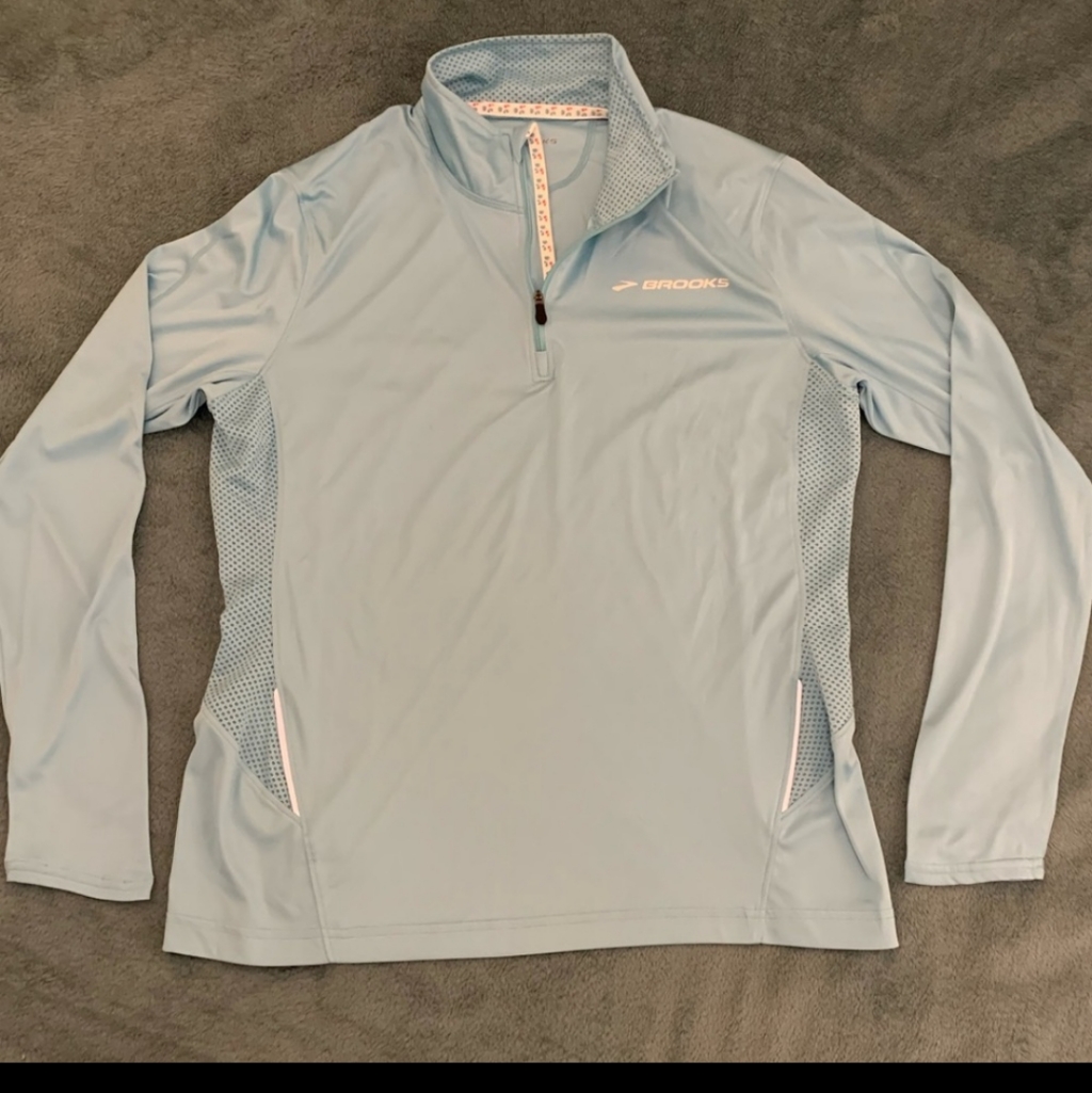 Brooks Half-Zip